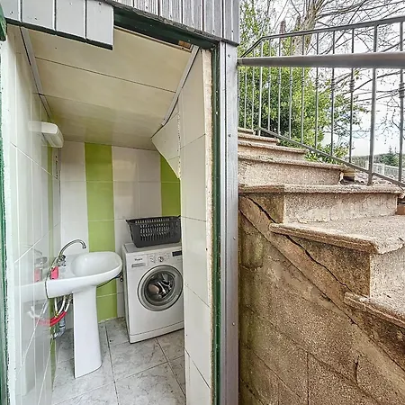 Apartman F2 Climatise Avec Terrasse A 100m Des Thermes Et Du Centre De - Fr-1-451-201