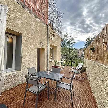 Apartment F2 Climatise Avec Terrasse A 100m Des Thermes Et Du Centre De - Fr-1-451-201 Lamalou-les-Bains